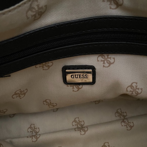 Guess Handbag - Picture 5 of 10